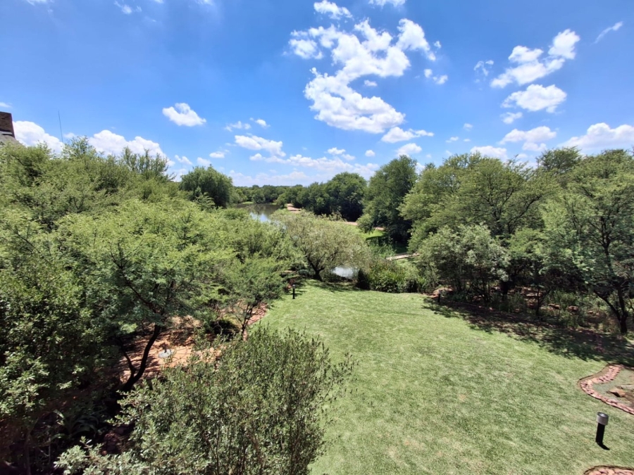 4 Bedroom Property for Sale in Boschenvaal River Front Lodges Free State